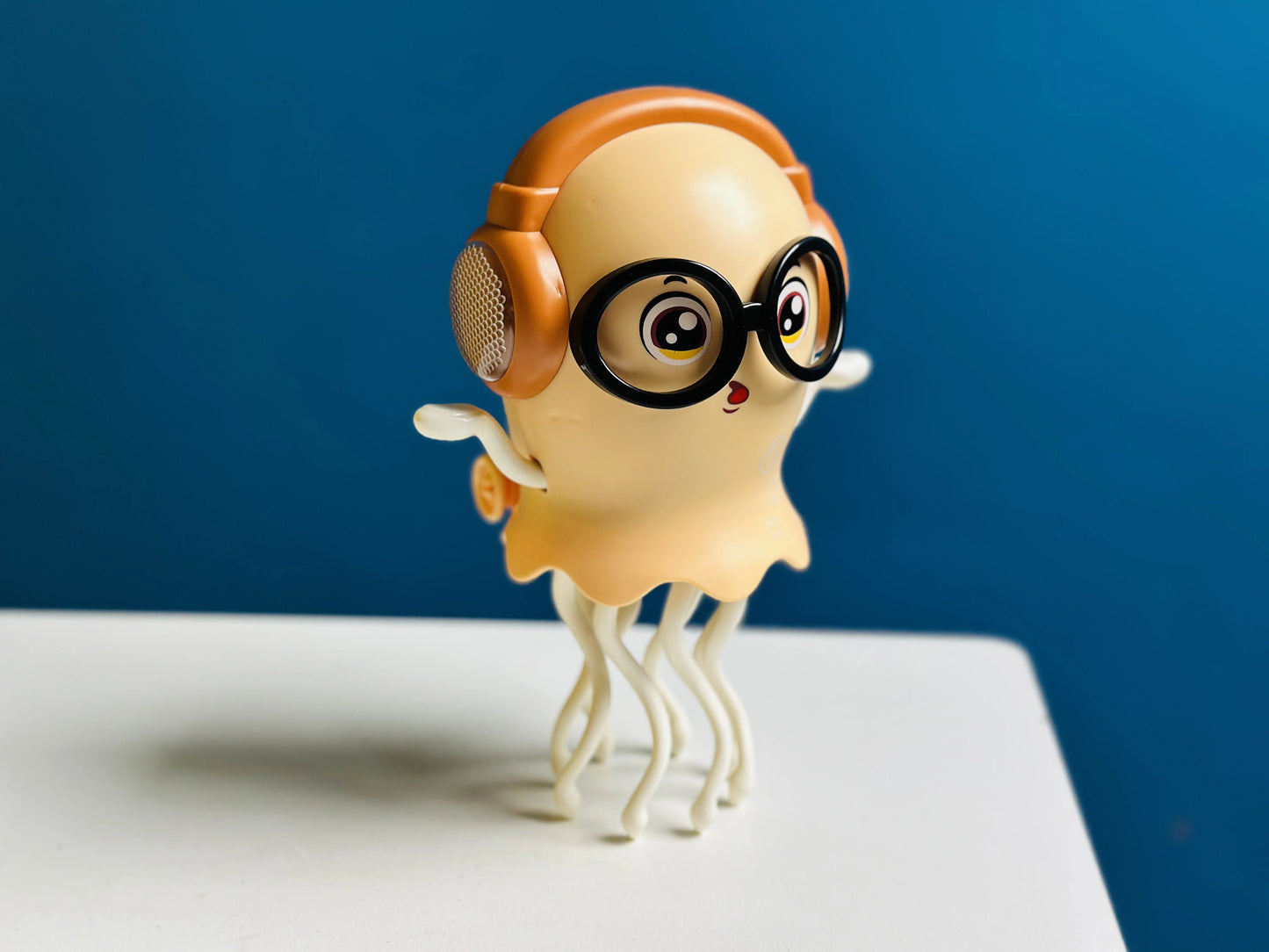 Adofi Dancing Jellyfish Baby Toy, Crawling Jellyfish Tummy Time Toy, Xms Gifts Magic Dancing Music Crawling Toys for 3 4 5 6 7 8 Year Old Boy Girl Kids Birthday Gifts, Presents