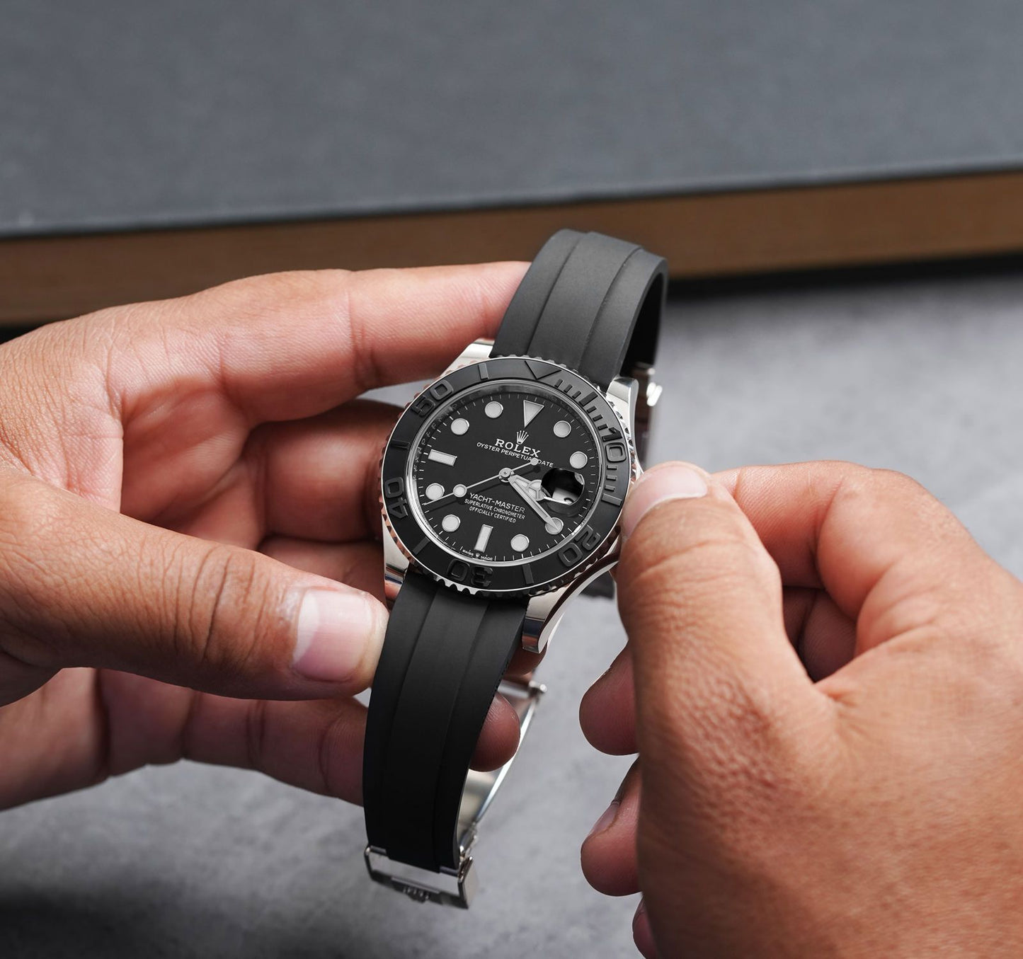 Yacht-Master 42 White Gold Oysterflex Bracelet Analog Watch For Men